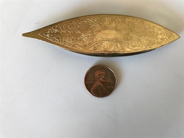 Tatting Shuttle: Victorian Style w/Point