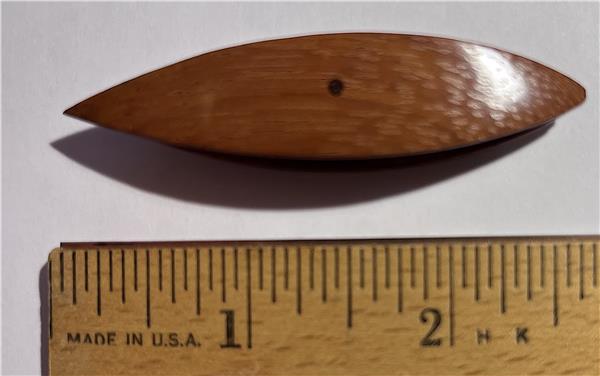 Red Wood Tatting Shuttle, 2½" Including Pick